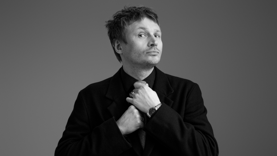 Дмитрий Николаев делится опытом: большое интервью о книге «Креативные засранцы»